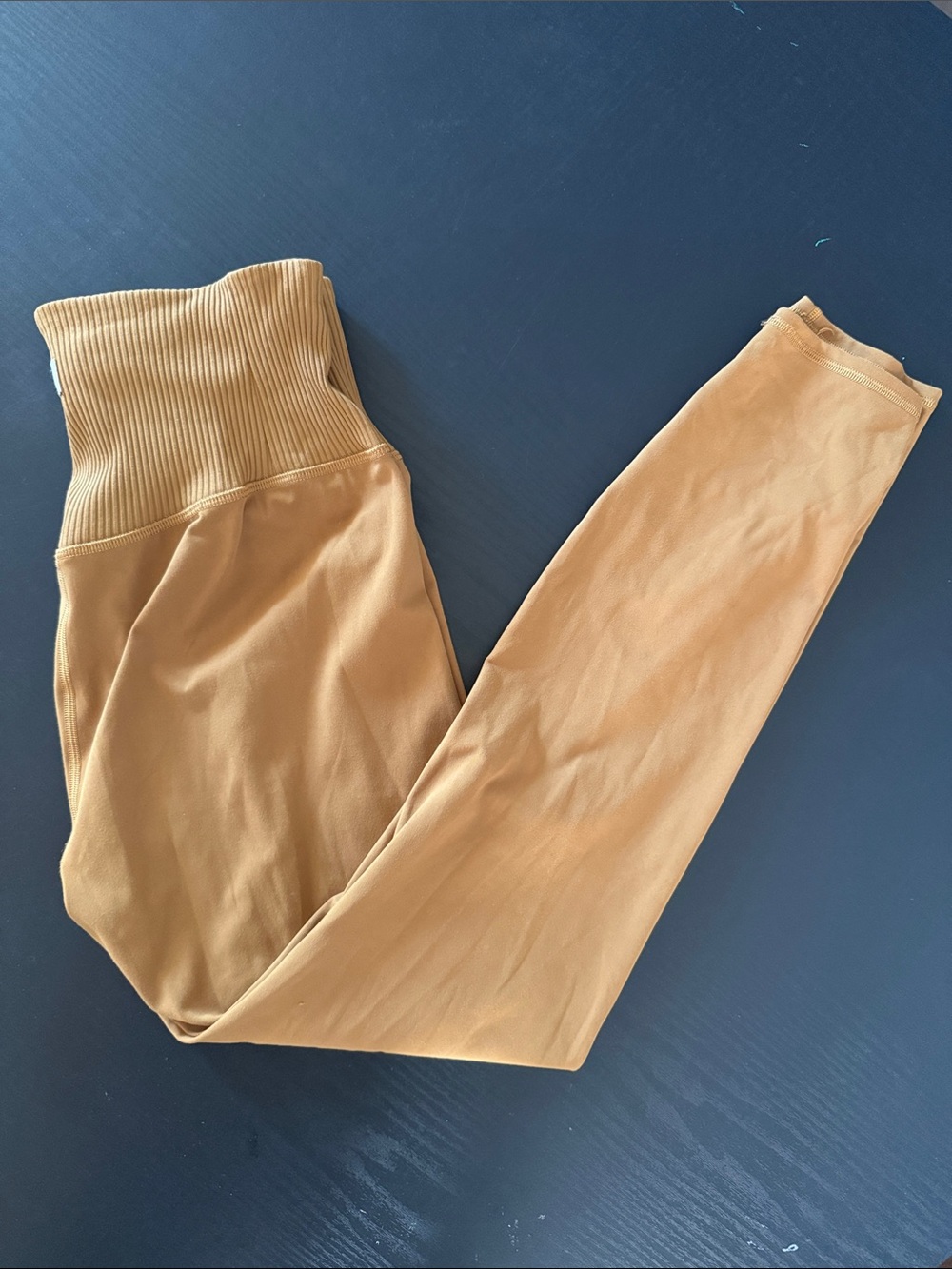 Vuori Camel High-Waist Ribbed Leggings